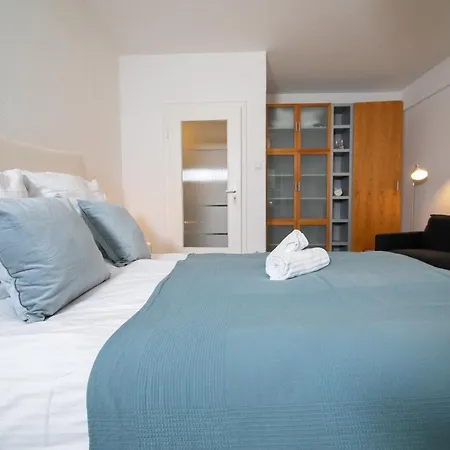 Blue - Zentral Und Gut Angebunden Appartement *