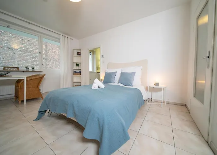 Blue - Zentral Und Gut Angebunden Düsseldorf